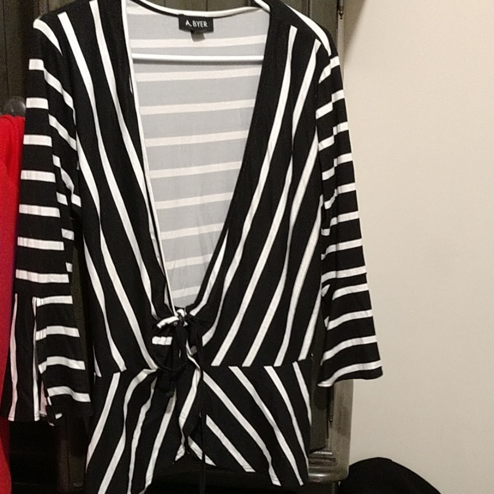 Wrap top